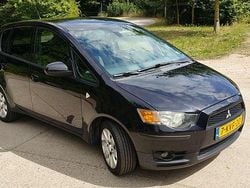 Zwart Gebruikt 2010 Mitsubishi Colt Edition Hatchback | € 3.800 (Eerlijke prijs)