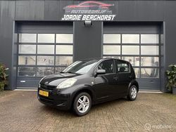 Zwart Gebruikt 2008 Daihatsu Sirion Hatchback | € 1.950 (Eerlijke prijs)