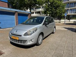 Grijs Gebruikt 2012 Renault Grand Scénic III Bose Edition MPV | € 3.100 (Super prijs)