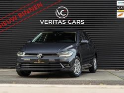 Grijs Gebruikt 2022 VW Polo Life Hatchback | € 18.950 (Eerlijke prijs)