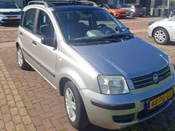 Grijs Gebruikt 2004 Fiat Panda Emotion Hatchback | € 1.000 (Goede deal)