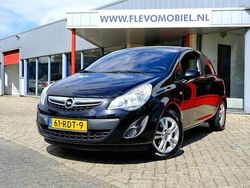 Zwart Gebruikt 2011 Opel Corsa Cosmo Hatchback | € 3.450 (Eerlijke prijs)
