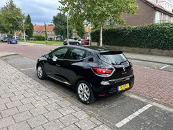 Zwart Gebruikt 2018 Renault Clio IV LIMITED Hatchback | € 7.750 (Goede deal)