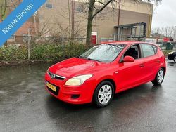 Rood Gebruikt 2007 Hyundai i30 Active Hatchback | € 1.999 (Iets duurder)