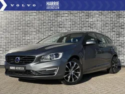 Grijs Gebruikt 2017 Volvo V60 Dynamic Stationwagen | € 19.899 (Eerlijke prijs)