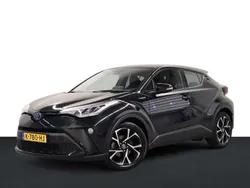 Zwart Gebruikt 2020 Toyota C-HR SUV | € 22.950 (Eerlijke prijs)