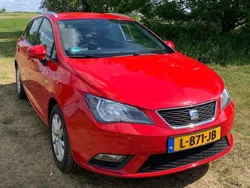 Rood Gebruikt 2015 Seat Ibiza ST Style Stationwagen | € 6.999 (Eerlijke prijs)