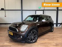 Bruin, metallic lak Gebruikt 2008 Mini Cooper S Clubman Stationwagen | € 7.390 (Eerlijke prijs)