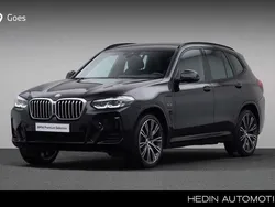 Zwart Gebruikt 2022 BMW X3 Executive SUV | € 47.880 (Eerlijke prijs)