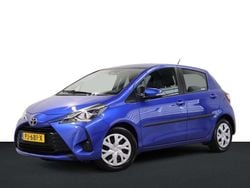 Blauw Gebruikt 2017 Toyota Yaris Hatchback | € 11.499 (Eerlijke prijs)