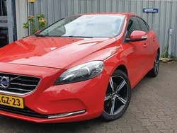 Rood Gebruikt 2014 Volvo V40 Stationwagen | € 11.350 (Eerlijke prijs)