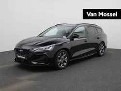 Zwart Gebruikt 2023 Ford Focus ST-Line Stationwagen | € 26.945 (Eerlijke prijs)