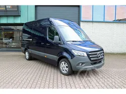 Blauw Gebruikt 2023 Mercedes Sprinter Van | € 56.750 (Iets duurder)