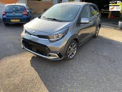 Grijs Gebruikt 2021 Kia Picanto X-Line Hatchback | € 15.995 (Eerlijke prijs)