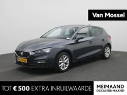 Grijs Gebruikt 2022 Seat Leon Business Hatchback | € 18.900 (Eerlijke prijs)