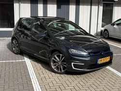 Zwart Gebruikt 2015 VW Golf VII GTE Stationwagen | € 11.000 (Eerlijke prijs)
