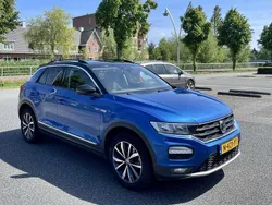 Blauw Gebruikt 2018 VW T-Roc Style SUV | € 15.500 (Eerlijke prijs)