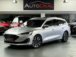 Grijs Gebruikt 2022 Ford Focus Vignale Stationwagen | € 27.900 (Eerlijke prijs)