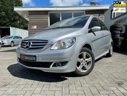 Zilver Gebruikt 2007 Mercedes B180 MPV | € 3.850 (Eerlijke prijs)