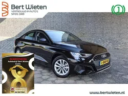 Zwart Gebruikt 2021 Audi A3 Proline Sedan | € 24.950 (Eerlijke prijs)