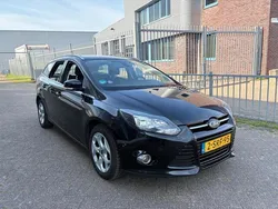 Zwart Gebruikt 2013 Ford Focus Stationwagen | € 3.950 (Eerlijke prijs)