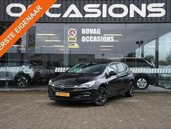 Zwart Gebruikt 2019 Opel Astra Edition Hatchback | € 11.950 (Eerlijke prijs)