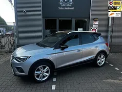 Zilver, metallic lak Gebruikt 2019 Seat Arona Business SUV | € 18.950 (Eerlijke prijs)