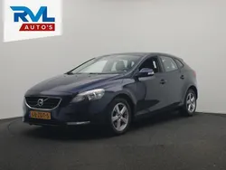 Blauw, metallic lak Gebruikt 2012 Volvo V40 Kinetic Stationwagen | € 9.745 (Eerlijke prijs)