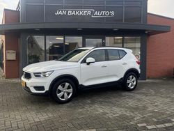 Wit (metallic) Gebruikt 2018 Volvo XC40 SUV | € 21.900 (Super prijs)