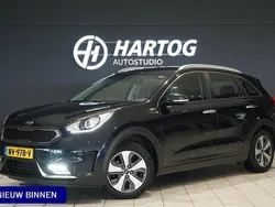 Blauw Gebruikt 2017 Kia Niro First Edition SUV | € 15.350 (Iets duurder)