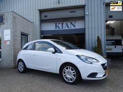Wit Gebruikt 2018 Opel Corsa Business Hatchback | € 5.450 (Goede deal)