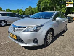 Grijs Gebruikt 2012 Toyota Avensis Comfort Sedan | € 9.950 (Eerlijke prijs)