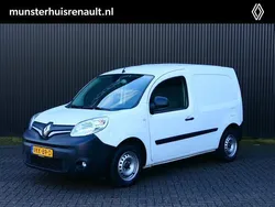 Licht wit Gebruikt 2021 Renault Kangoo Komfort MPV | € 10.495 (Eerlijke prijs)