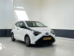 Wit Gebruikt 2020 Toyota Aygo Hatchback | € 9.749 (Goede deal)