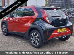 Rood Gebruikt 2023 Toyota Aygo Pulse Hatchback | € 20.700 (Duur)