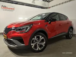 Rood Gebruikt 2023 Renault Captur R.S. SUV | € 27.950 (Iets duurder)