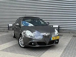 Grijs Gebruikt 2012 Alfa Romeo Giulietta Business Hatchback | € 4.750 (Eerlijke prijs)