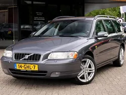 Grijs Gebruikt 2007 Volvo V70 Stationwagen | € 3.250 (Eerlijke prijs)