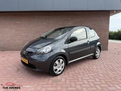 Grijs Gebruikt 2006 Toyota Aygo Hatchback | € 1.899 (Eerlijke prijs)