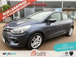 Grijs Gebruikt 2017 Renault Clio IV Zen Hatchback | € 9.450 (Eerlijke prijs)