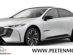 Wit Nieuw 2025 Mazda 6e Takumi-Line Sedan | € 44.980