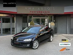 Zwart Gebruikt 2013 VW Jetta Highline Sedan | € 12.799