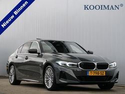 Grijs Gebruikt 2023 BMW 320e Comfort Edition Sedan | € 36.450 (Goede deal)