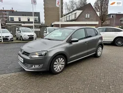 Grijs Gebruikt 2010 VW Polo Hatchback | € 6.500 (Goede deal)