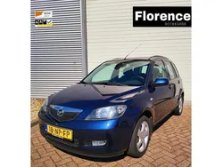 Blauw Gebruikt 2004 Mazda 2 Exclusive MPV | € 2.945 (Eerlijke prijs)