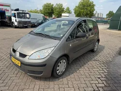 Grijs Gebruikt 2007 Mitsubishi Colt Hatchback | € 995 (Eerlijke prijs)
