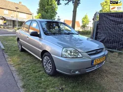 Grijs Gebruikt 2005 Kia Rio Sedan | € 699 (Eerlijke prijs)