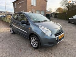 Grijs Gebruikt 2011 Suzuki Alto Hatchback | € 2.250 (Eerlijke prijs)