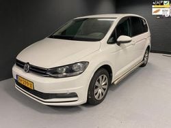 Wit Gebruikt 2017 VW Touran MPV | € 7.999 (Iets duurder)