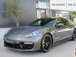 Grijs Gebruikt 2018 Porsche Panamera S E-Hybrid Sport Turismo Sedan | € 61.890 (Goede deal)